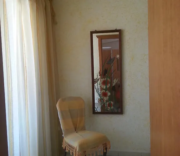 Hotel Mistef Falerna