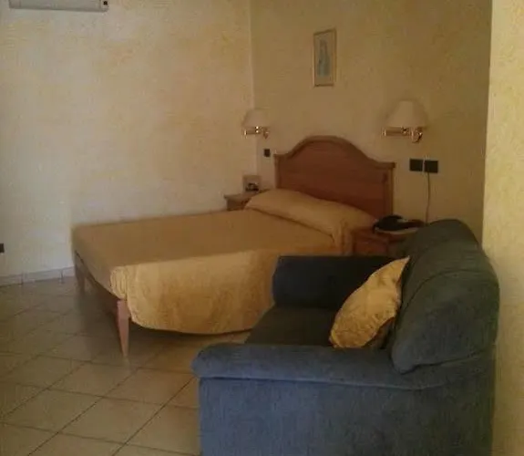 Mistef Hotel Falerna